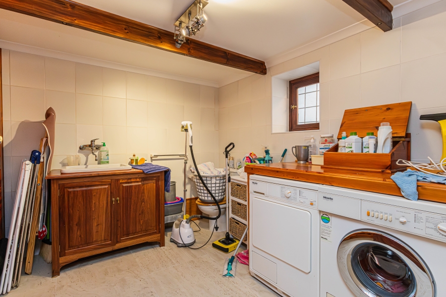 3 Bedroom Property for Sale in Camps Bay Western Cape